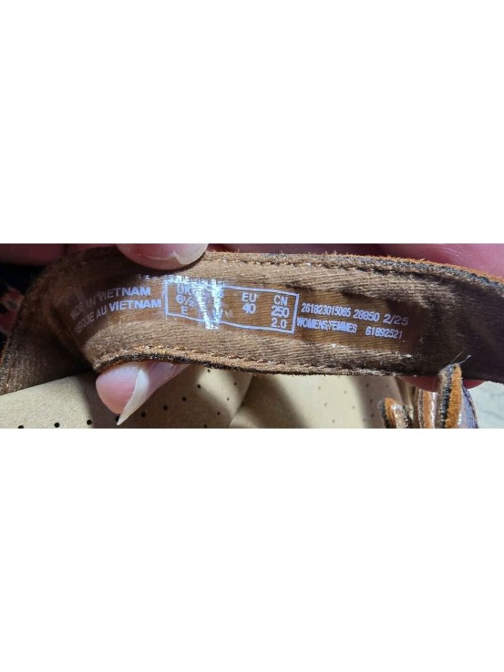 Clark's Size 9w Collection Elizabelle Bay Brown Leather Thong Sandels Adjustable - Picture 8 of 10